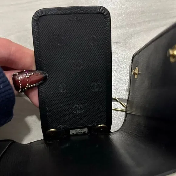 Authentic CHANEL 6-key Case Women's‎ Black Wallet vintage   Has only 4 key hooks - Picture 8 of 12